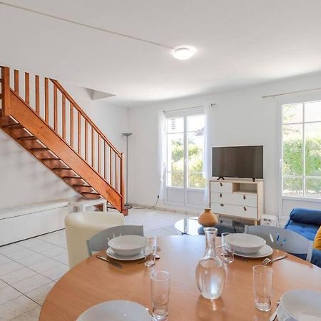 Guest House III Magny-le-Hongre Εξωτερικό φωτογραφία