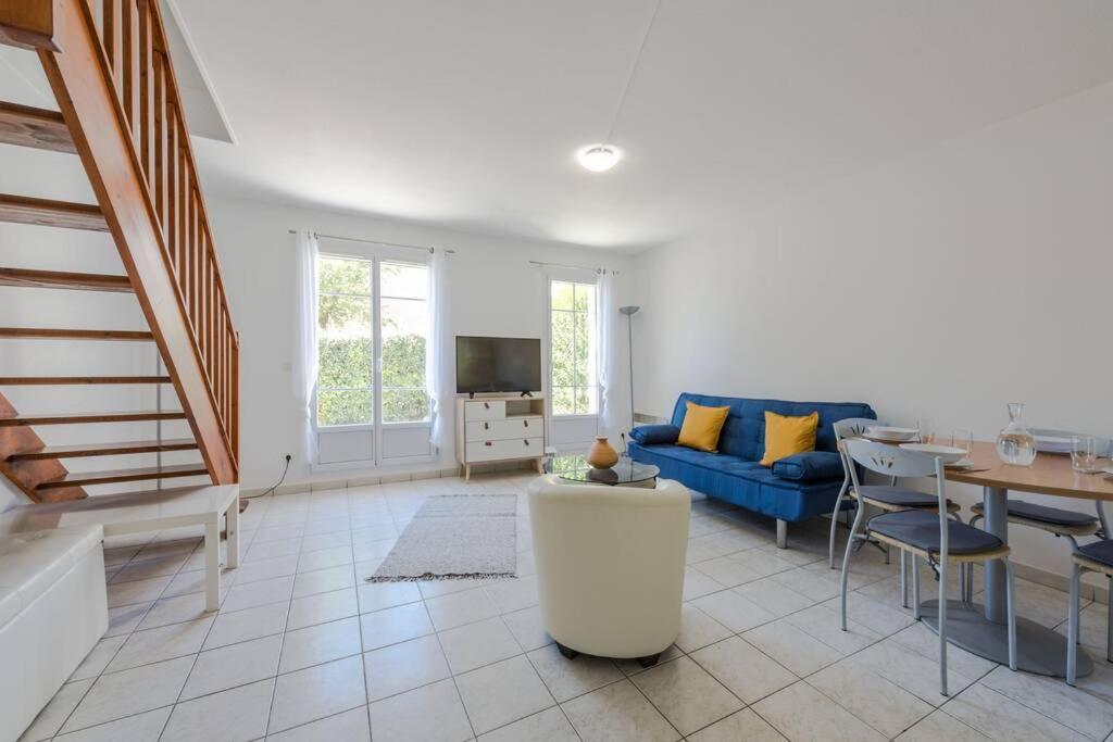Guest House III Magny-le-Hongre Εξωτερικό φωτογραφία